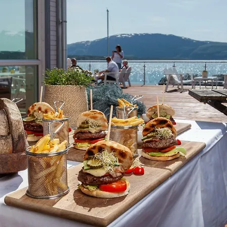 Θέρετρο Malangen 4*